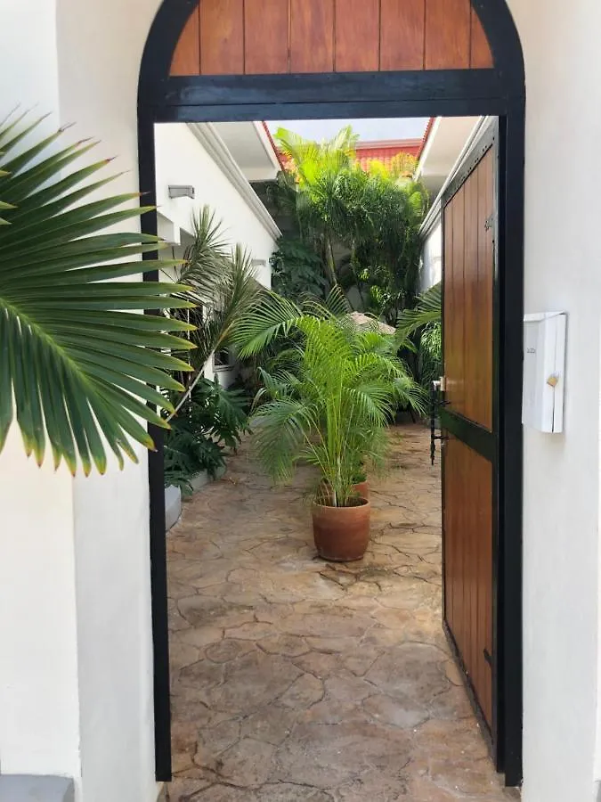 Апартаменты Mayan Caribe Apart-Hotel Плая-дель-Кармен